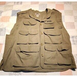 Campmor Green Pocket Fishing or Outdoors Vest Size XXL Lots of Pockets